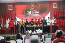 Momen Wapres Maruf Pekikkan...