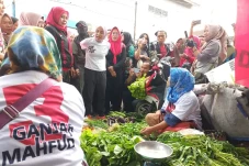 Ini Isi Curhatan Emak-emak...