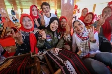 Atikoh Ganjar Tegaskan...