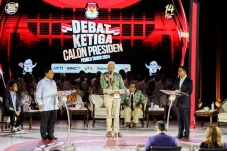 Debat Capres Ketiga...