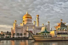 Begini Kemewahan Istana...