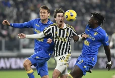 Juventus Bentrok Lazio...