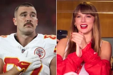 Taylor Swift dan Travis...