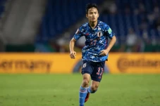 Takefusa Kubo, Messi...