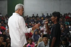 Bertemu Ganjar, Petani...