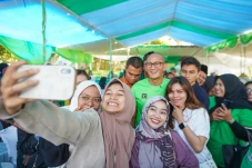 Sandiaga Uno Hadirkan...