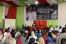Mahfud MD: Hukum yang...
