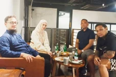 Inara Rusli Bertemu...