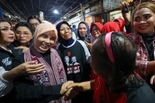 Warga Manado Sebut Siti...