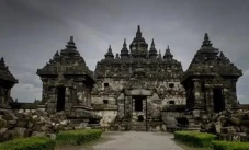 Kisah Sengketa Kewarganegaraan...
