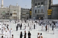 Mengapa Non Muslim Dilarang...