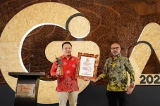 Stafsus Presiden Minta...