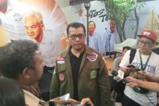 Andi Widjajanto Sebut...