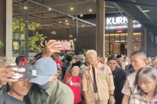 Ganjar Tanggapi Santai...