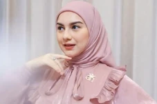 Irish Bella Siap Jadi...