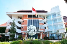 Mau Mudah Tembus UI?...