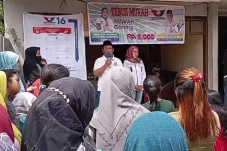 Ratusan Warga Paseh...