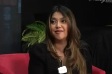 Sarah Azhari Pernah...