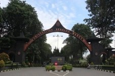 Yang Mau Kuliah di UNS...