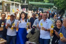 Tak Hanya Bazar Minyak...