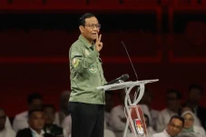 Mahfud MD: Petani Sedikit,...