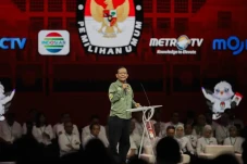 Tutup Debat Cawapres,...