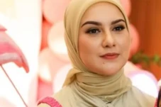 Penampakan Irish Bella...