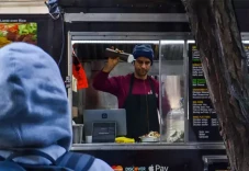 Ketika Gerobak Halal...