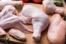 Bagian Ayam dengan Kandungan...