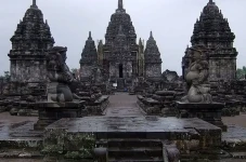 Kisah Raja Mataram Dharmawangsa...