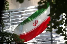 Tentara Iran Umbar Tembakan...