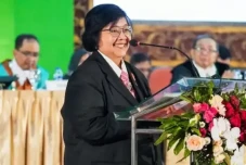Menteri LHK Bantah Soal...