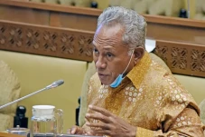 PDIP Sentil Jokowi soal...