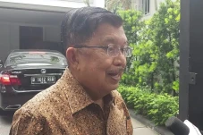 Kritisi Debat Cawapres,...
