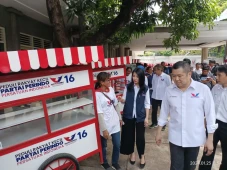 Bersyukur Dapat Gerobak...