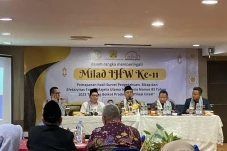 Wasekjen MUI Kembali...