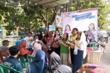 Caleg Perindo Ani Kusumadewi...