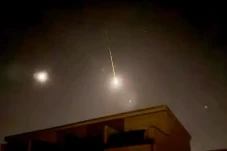Batu Asteroid Jatuh...