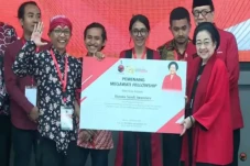 Raih Beasiswa Megawati...