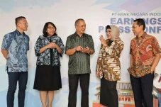Tiga Tahun Transformasi,...