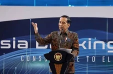 Survei Bloomberg: Dinasti...