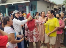 Caleg Perindo Venna...