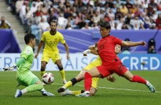 Timnas Korea Ditahan...