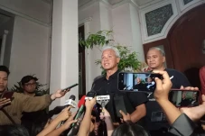 Temui Emil Salim, Ganjar:...