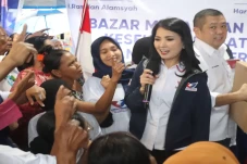 Hadiri Baksos Partai...