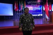 Latih Kemampuan Diplomasi,...