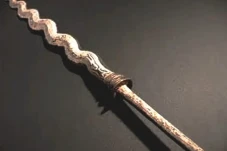 Adu Kesaktian Tombak...