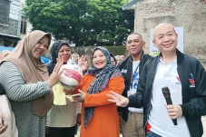 Caleg Perindo Djoni...