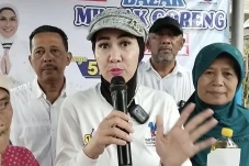 Venna Melinda Gelar...