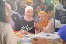 Pedagang Pasar Ngeluh...